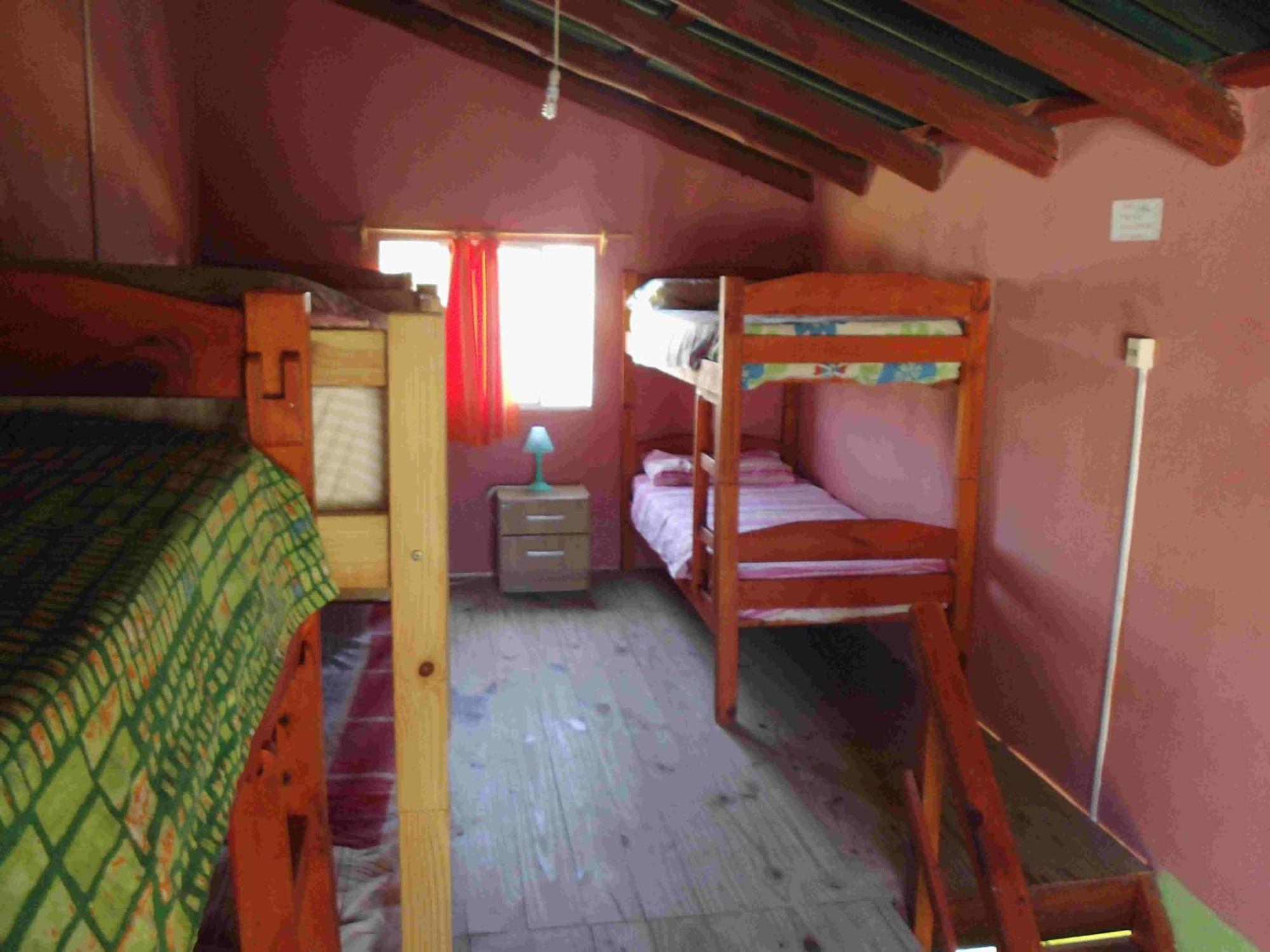 Hostel Lo De Milton Барра-де-Валисас Номер фото
