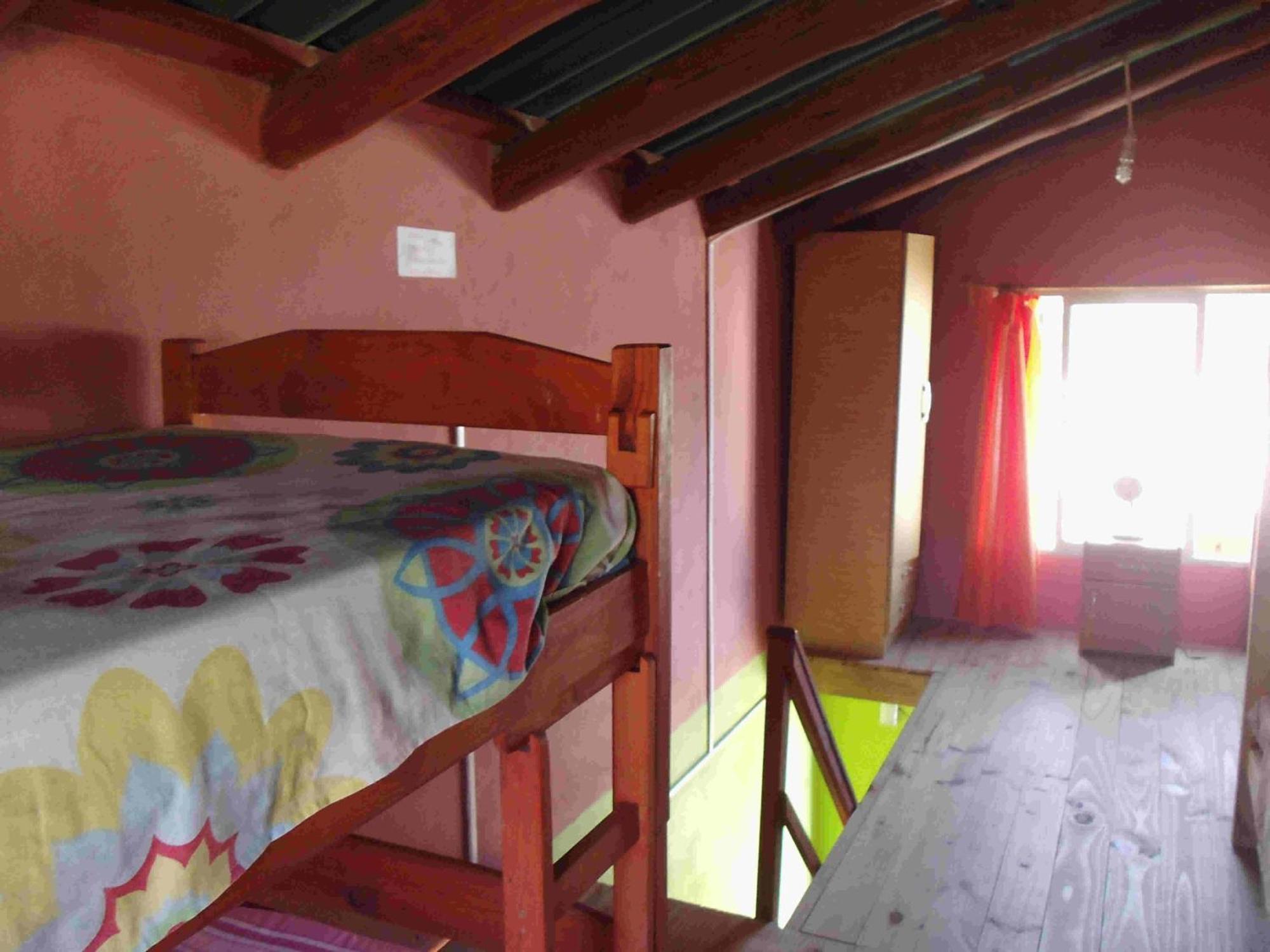 Hostel Lo De Milton Барра-де-Валисас Номер фото