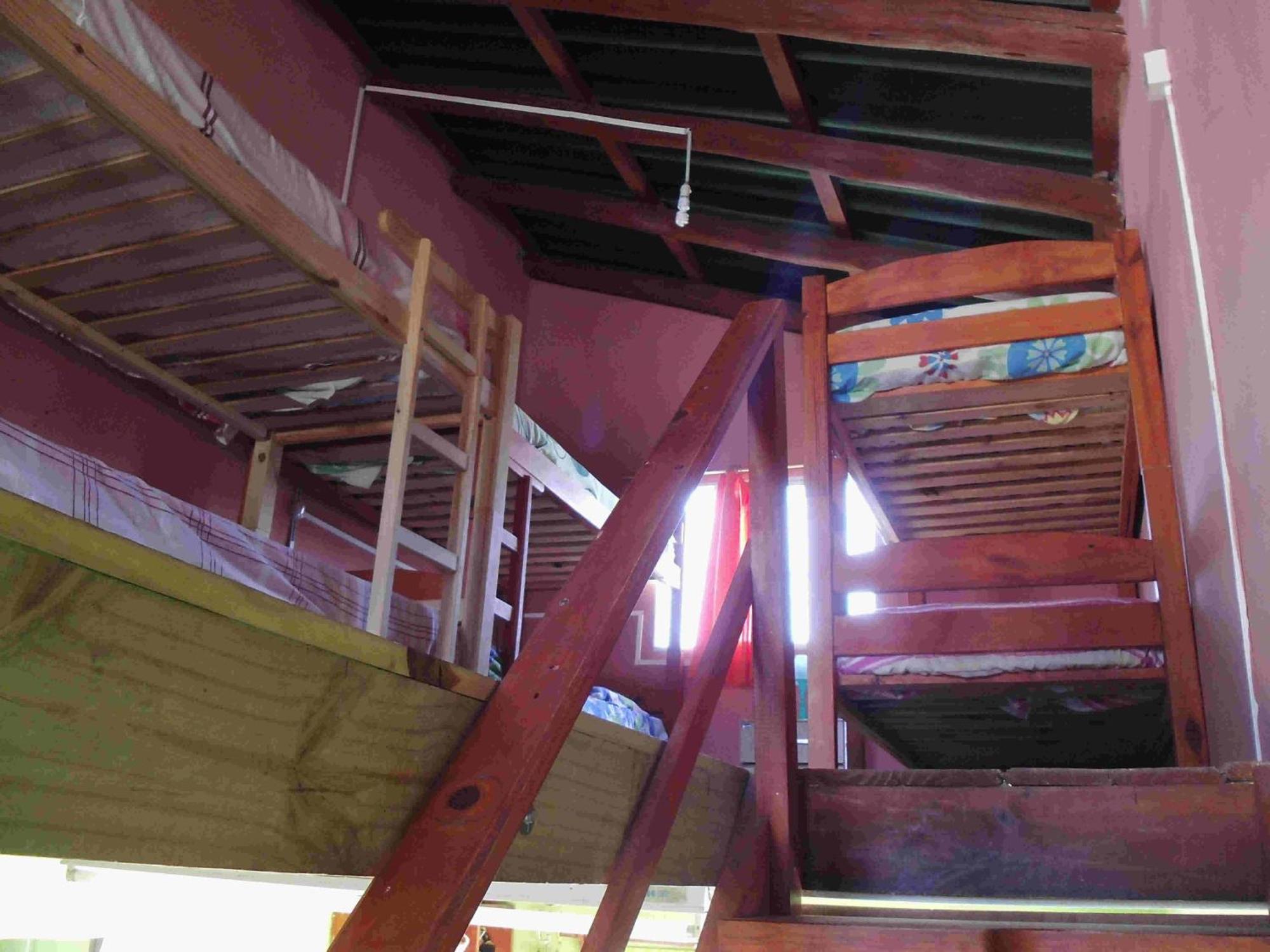 Hostel Lo De Milton Барра-де-Валисас Номер фото