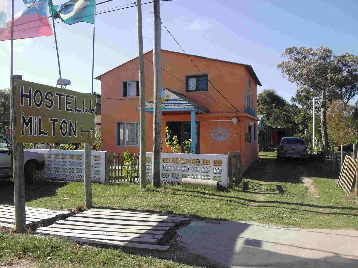 Hostel Lo De Milton Барра-де-Валисас Экстерьер фото