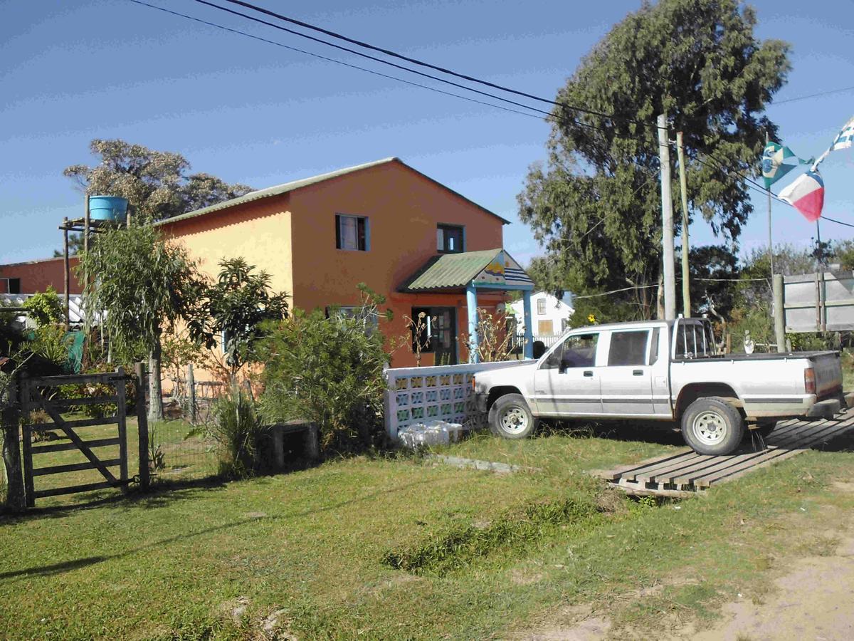 Hostel Lo De Milton Барра-де-Валисас Экстерьер фото